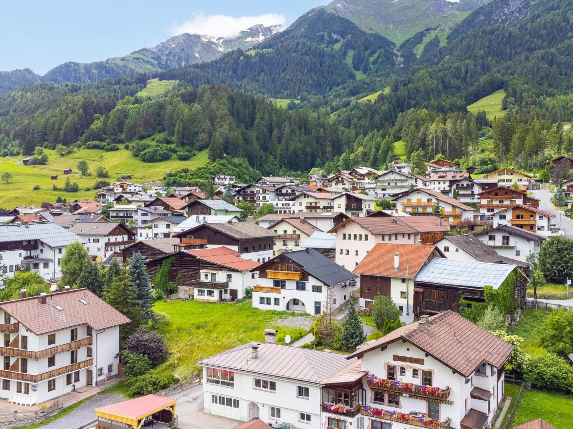 Alpenlodge Pettneu Lodge 2 Pettneu am Arlberg Exterior foto